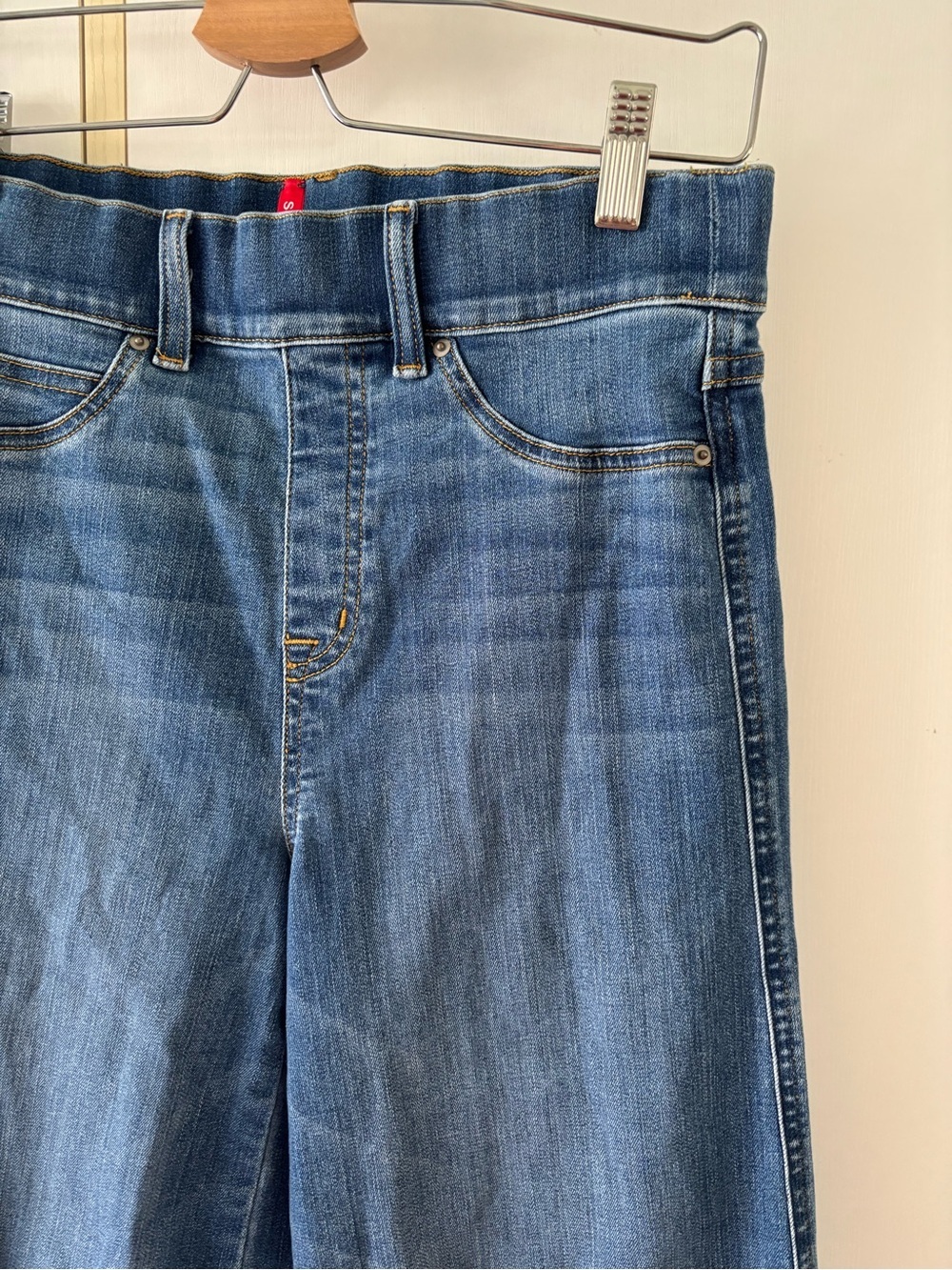 SPANX Vintage Indigo Wide Leg Jeans Size Small Pull-On Shaping Denim Boho Casual - Picture 3 of 14